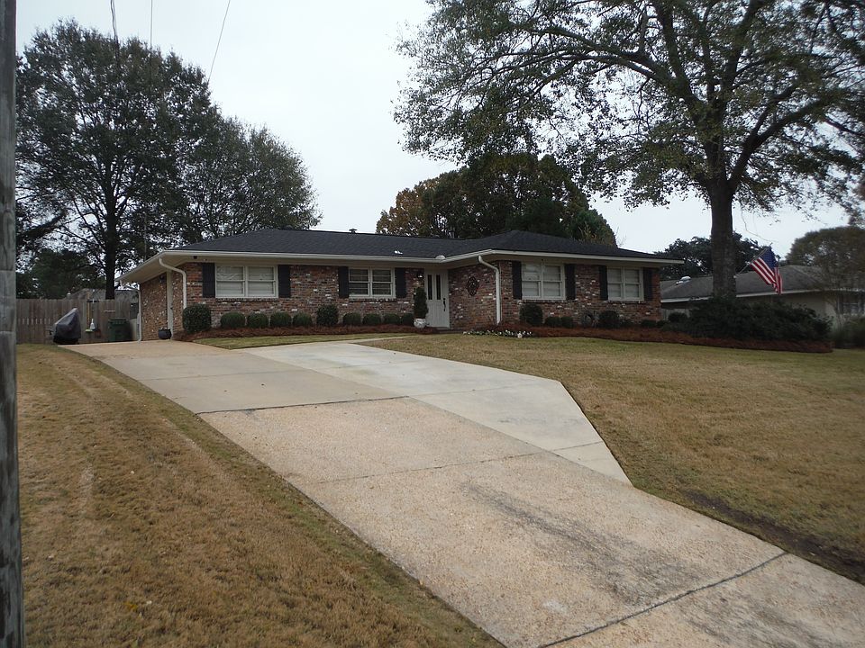 1st image of 355 Sterling Dr