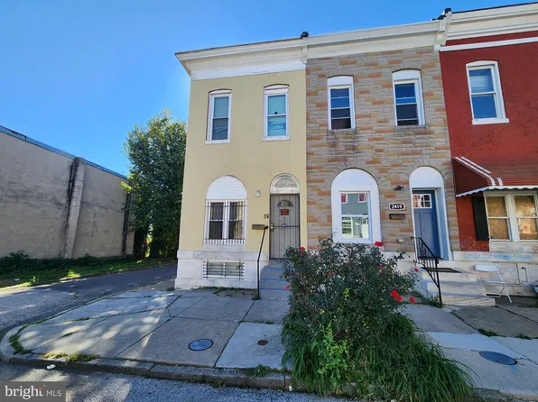 2421 E Hoffman St, Baltimore, MD 21213