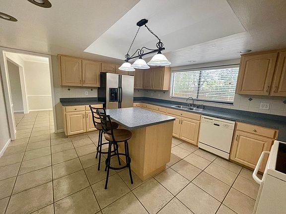 4th image of 14904 Lake Forest Dr