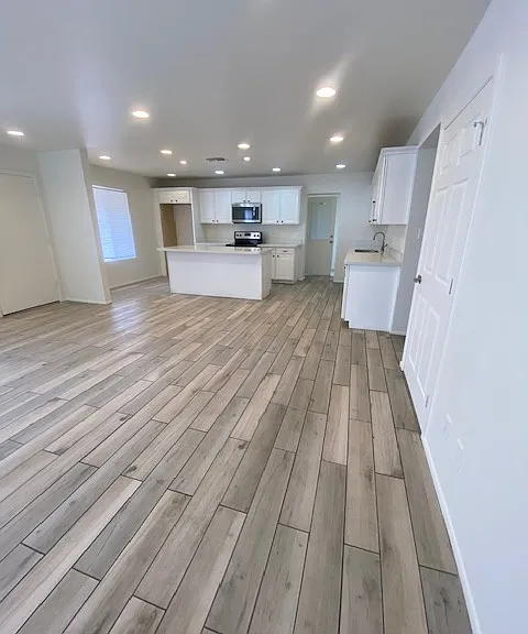 2662 W Isabella Ave — Photo 10