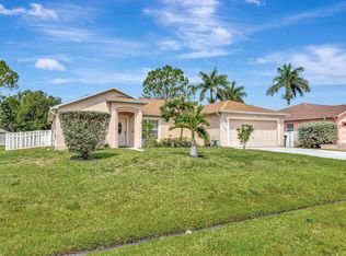 2162 SW Burlington St, Port Saint Lucie, FL 34984