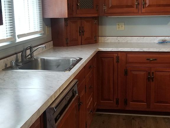 2nd image of 120 N Cleveland Ave