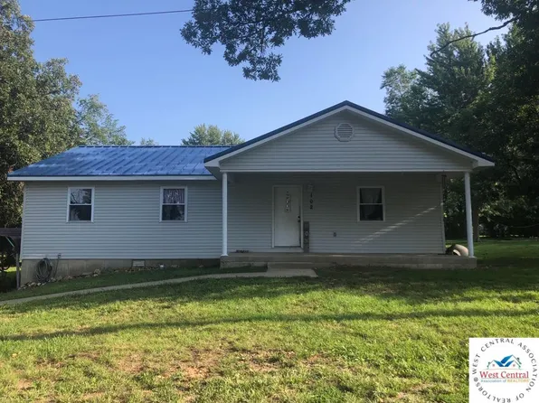 102 E 7th, Stover, MO 65078