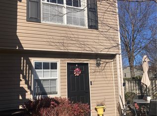 2128 N Garland Ave APT 4, Fayetteville, AR 72704