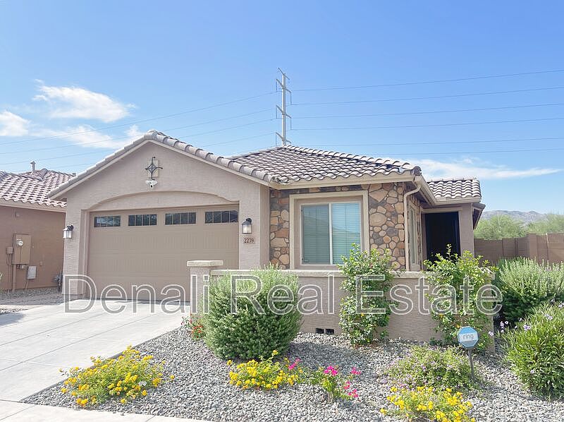 1st image of 2239 W Donner Dr