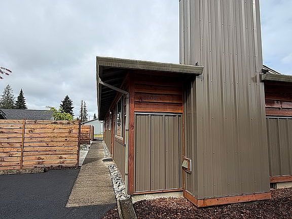 2nd image of 3206 X St #A And B