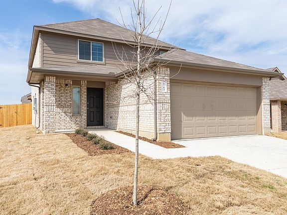 2nd image of 1704 Oriole Dr