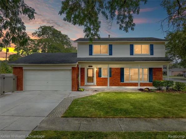 11285 Hanover Dr, Warren, MI 48093