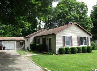 214 Monroe St, Concord, MI 49237