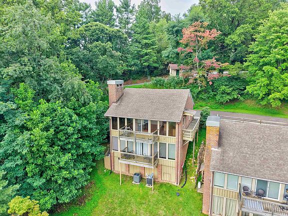 2nd image of 6 Doe Highlands Dr #6