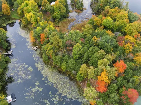 755 Indian Lake Rd N, Rideau Lakes, ON K0G 1E0