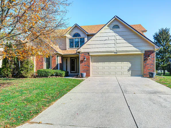 7541 Geist Estates Dr, Indianapolis, IN 46236
