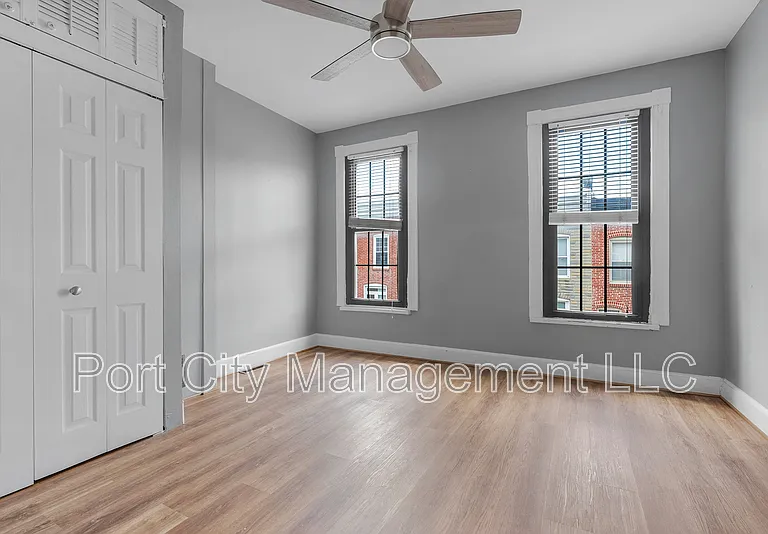 1465 Stevenson St — Photo 16
