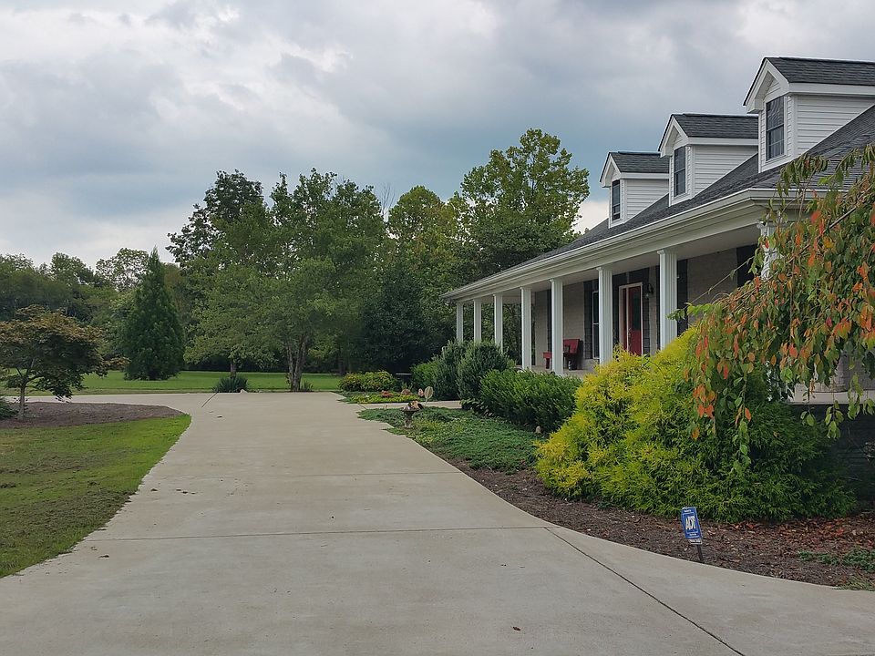 1st image of 3740 Coles Ferry Park