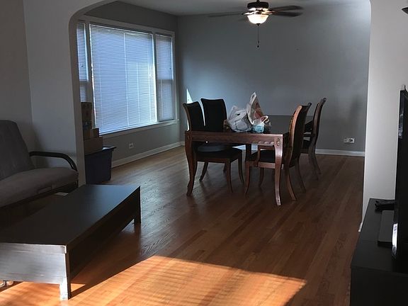 4th image of 11005 S Artesian Ave #1A