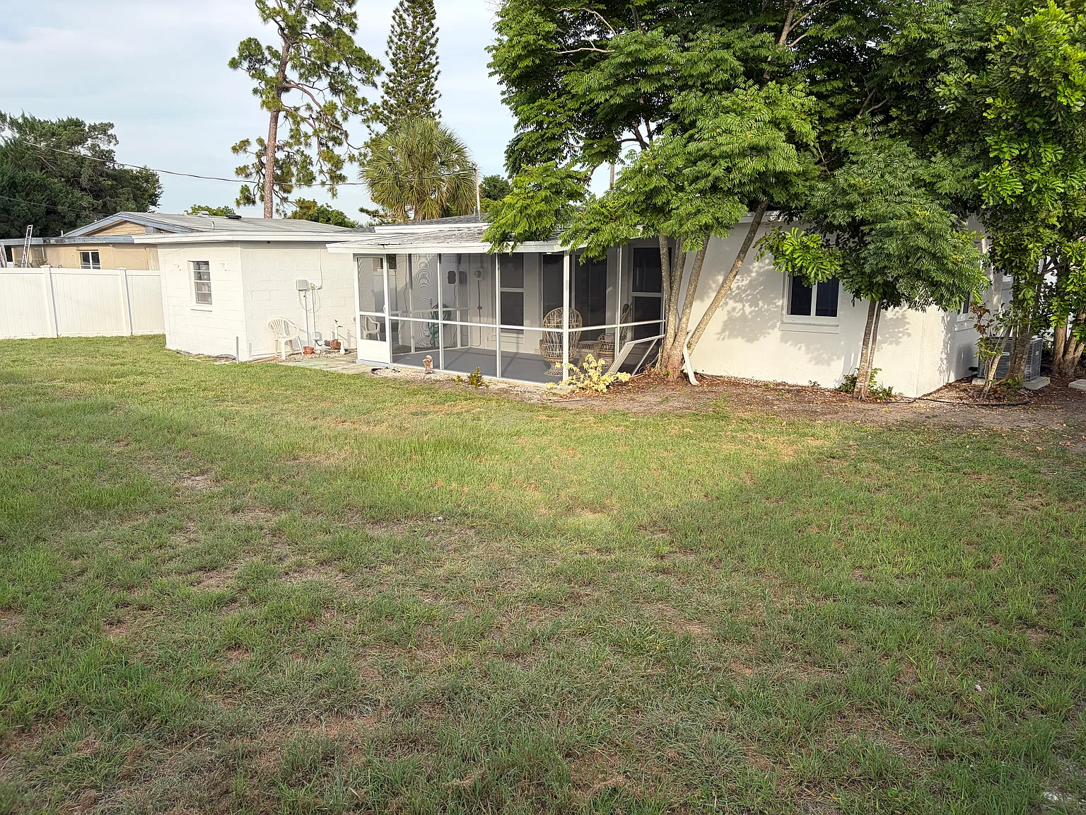 2 bed, 1056 sqft, $1,750 — Photo 3