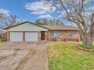 706 Krueger Ave, Clifton, TX, 76634