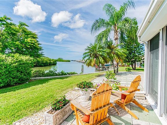 2nd image of 186 Boca Ciega Point Blvd S #186