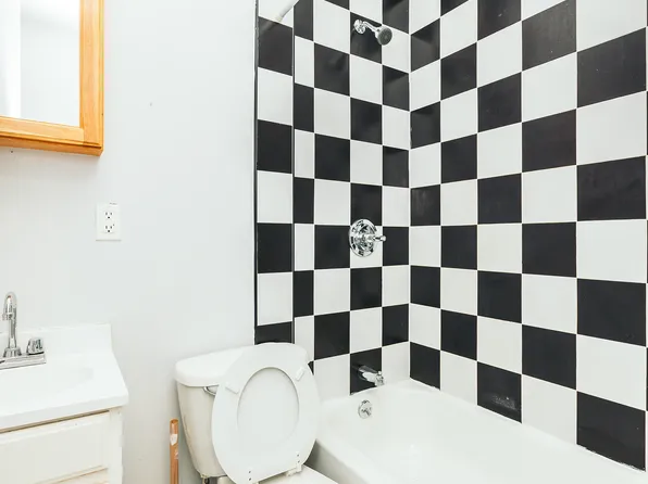 464 Wilson Avenue image 7 of 7