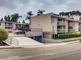 5865 Friars Rd Apt 3207, San Diego, CA 92110, USA - 16 unit Rentals