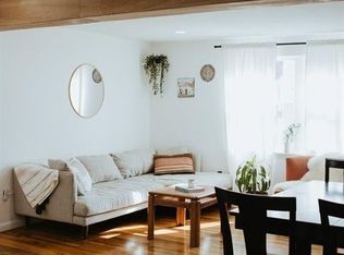 70 Carroll Ave UNIT 405, Newport, RI 02840