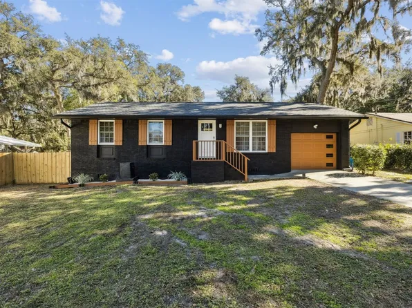 1010 N 15th St, Fernandina Beach, FL 32034