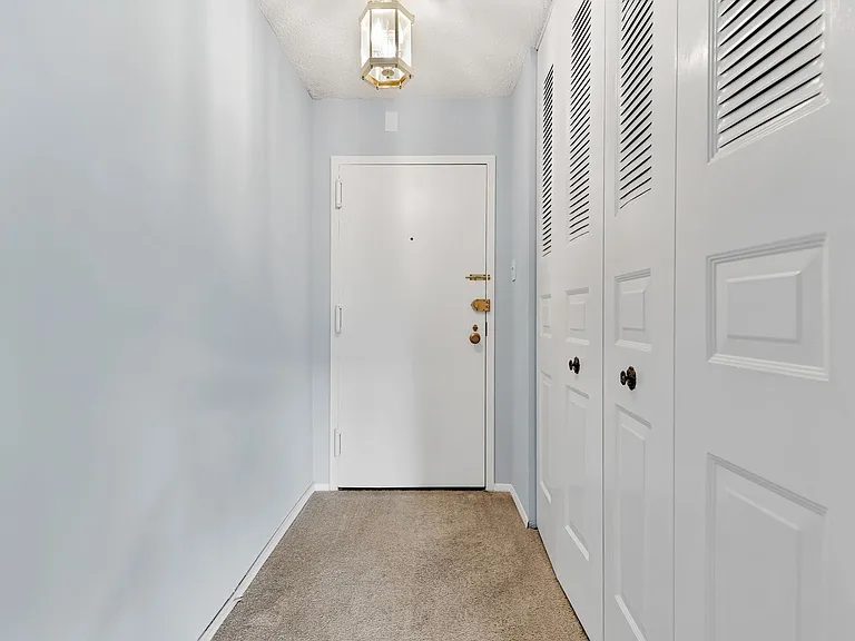 1325 18th St NW #902 — Photo 12