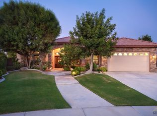 916 Tamara Ct, Shafter, CA 93263