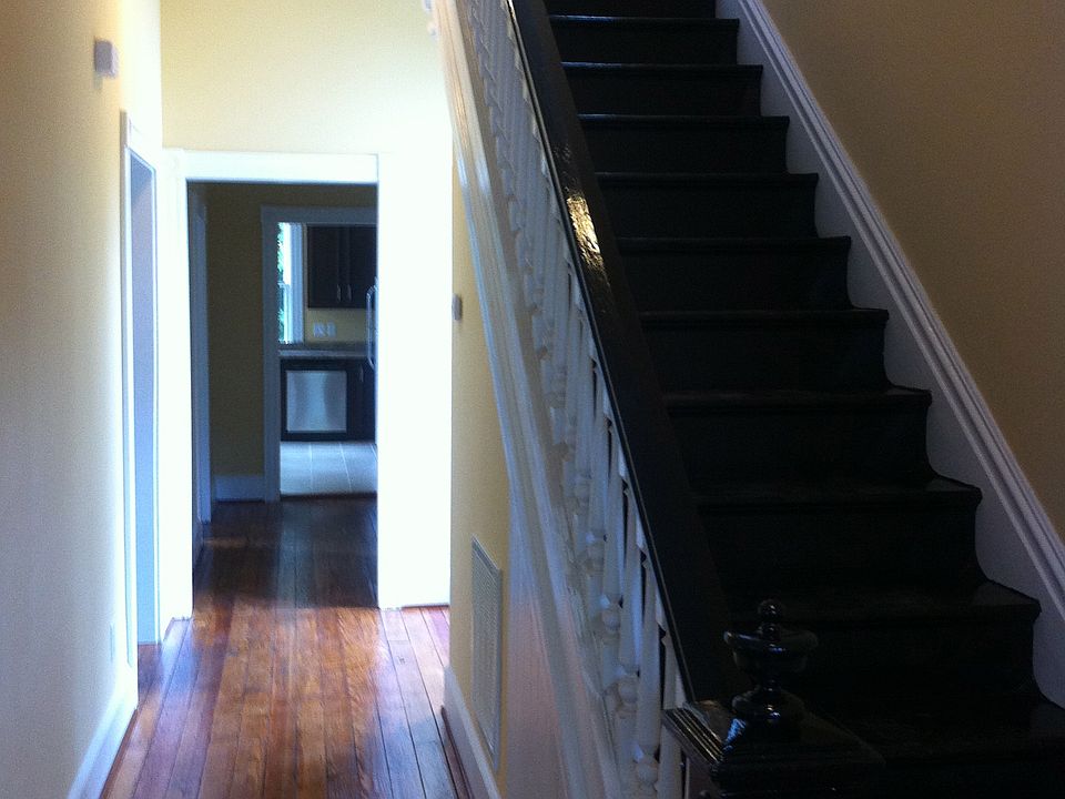 1st image of 1507 Perry St