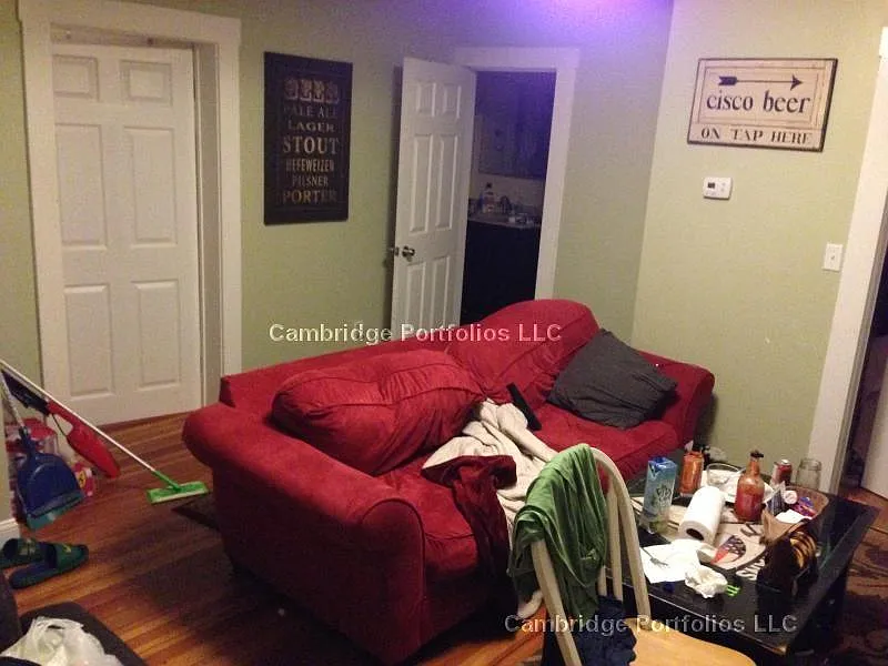 2 bed, $1,800 — Photo 1