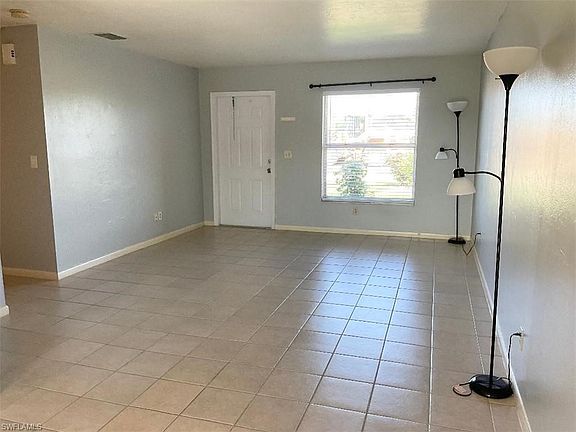 4th image of 1421 Andalusia Blvd