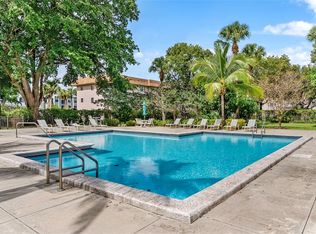 6075 N Sabal Palm Blvd APT 205, Tamarac, FL 33319