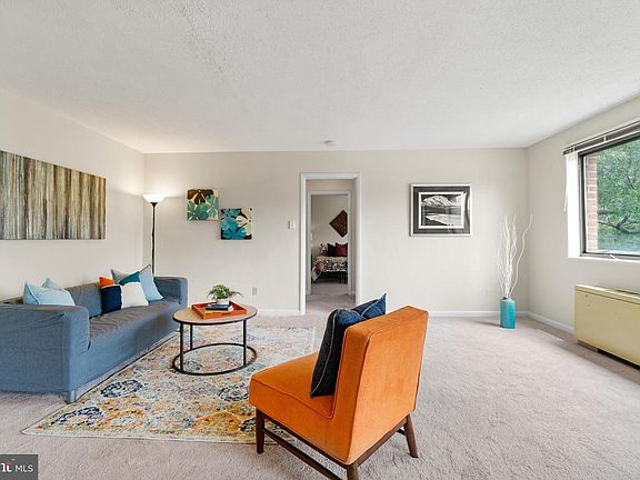 4th image of 3515 Washington Blvd APT 416
