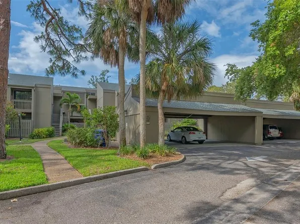 107 Woodland Pl, Osprey, FL 34229