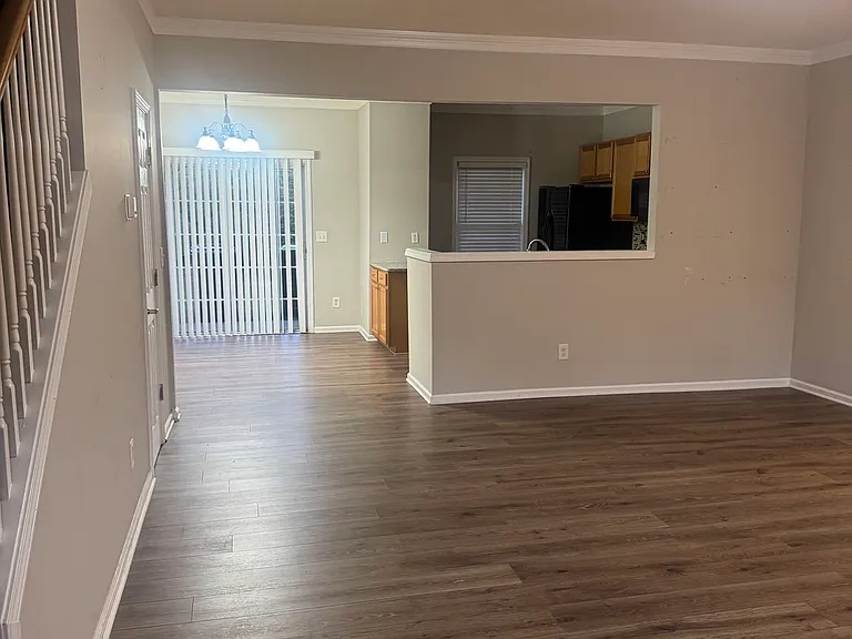 2787 Deerwood Ln SW — Photo 2
