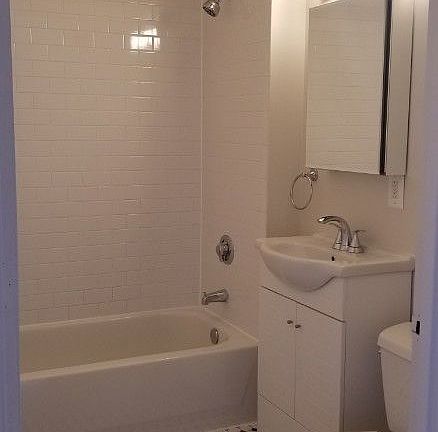 5th image of 323 W 96th St