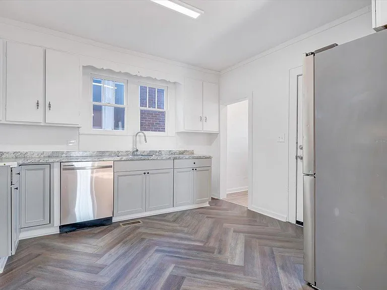 1622 8th St SE — Photo 14
