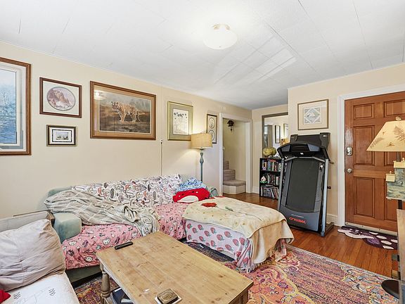 5th image of 204 Purefoy Rd #A