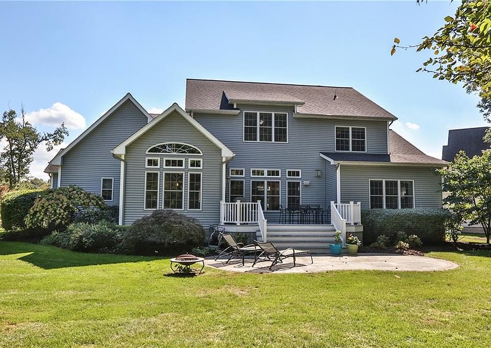 2nd image of 703 Galleon Dr