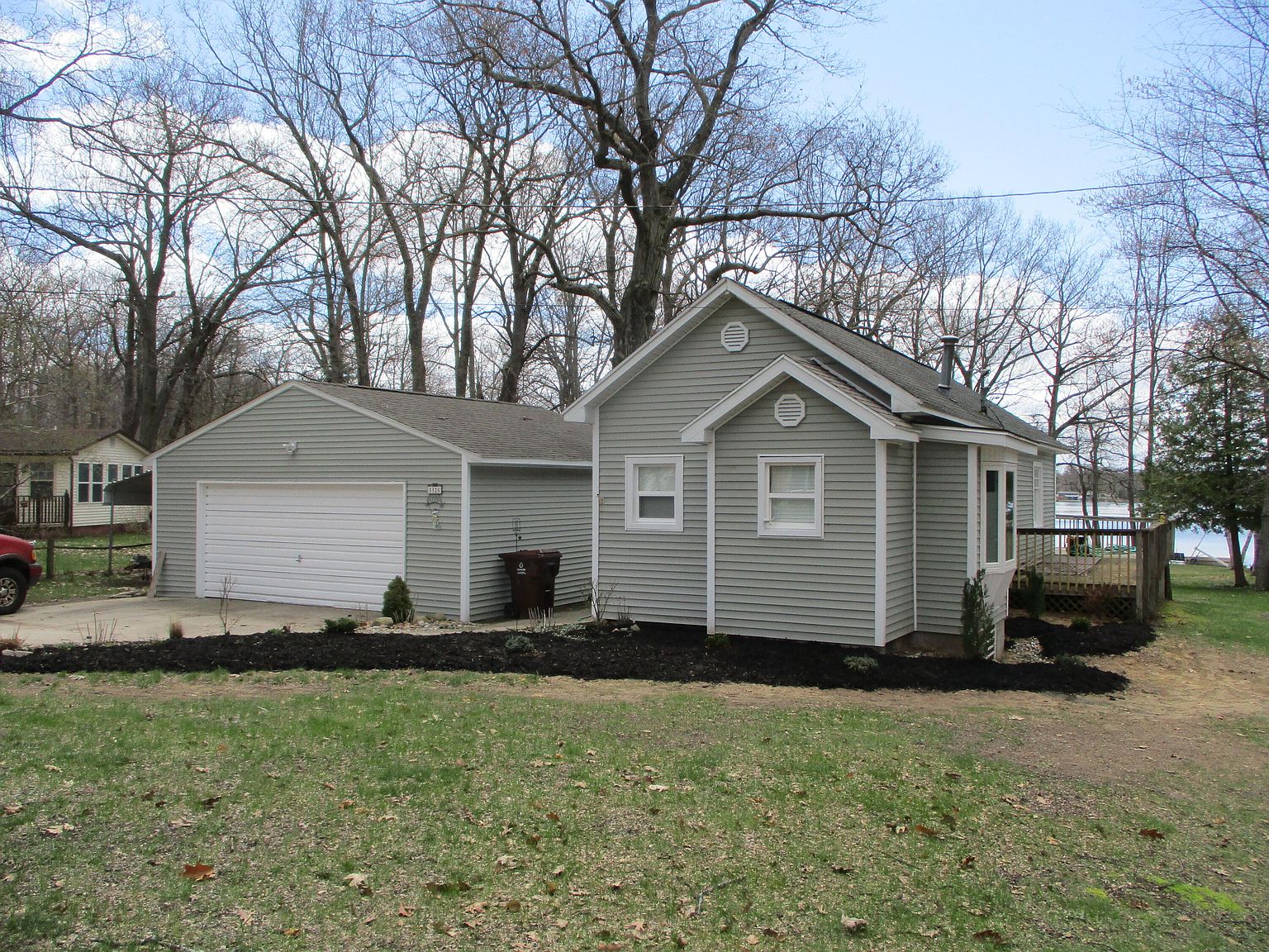 5525 Caroline Dr, Lakeview, MI 48850 Zillow