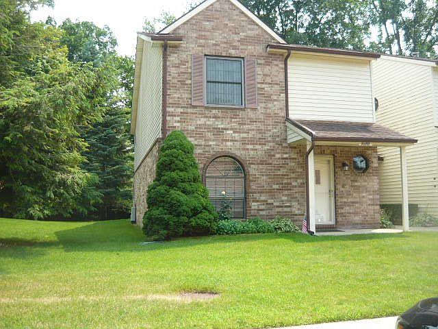 1st image of 35713 Castlewood Ct #117