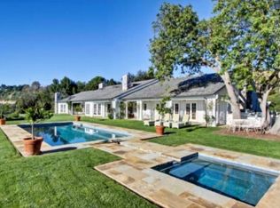 1 Packsaddle Rd E, Rolling Hills, CA 90274