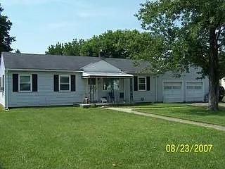 607 Stockbridge Rd photo 1