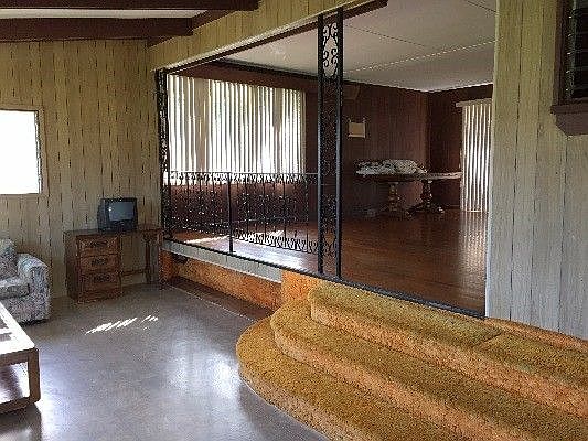 3rd image of 494 Hinano St