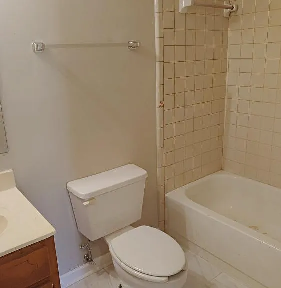 102 Pelham Dr — Photo 27