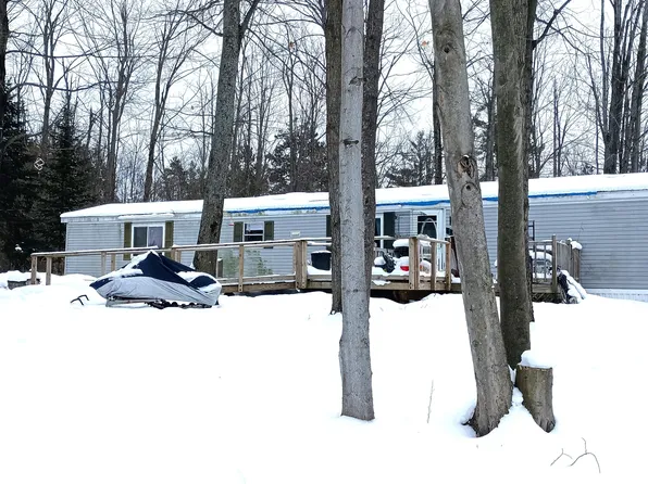 1810 Reber Rd, Fairview, MI 48621