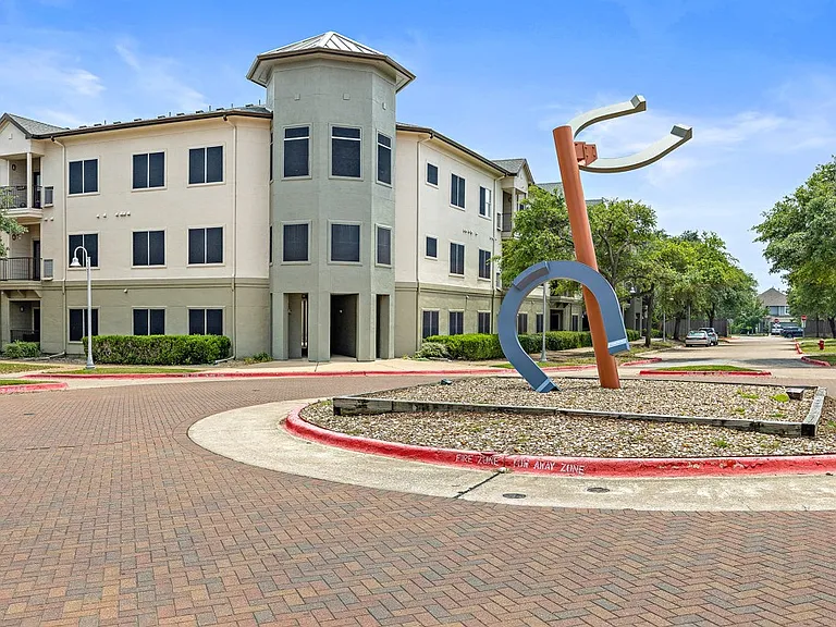 Artisan Apartments & Shops