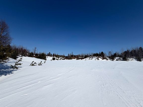 5th image of County Road Pre