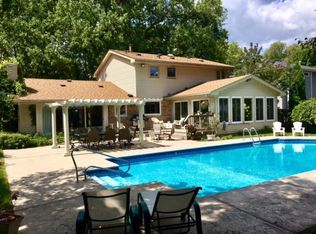 1435 Natchez Ave S, Golden Valley, MN 55416