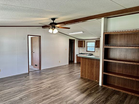 5th image of 5418 Lake View Dr